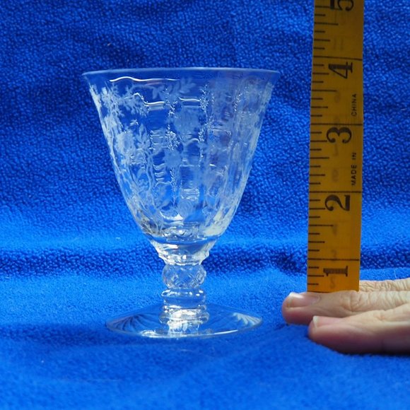 Vintage Fostoria Chintz Oyster/Fruit Cocktail - Picture 13 of 14